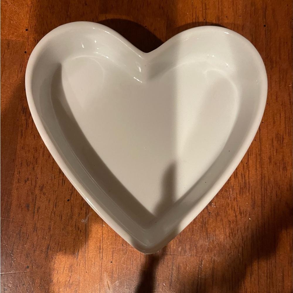 Sur la Table heart candy Dish